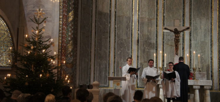 (Deutsch) Christvesper an Heiligabend 2019 (Deutsch) Christvesper an Heiligabend 2019